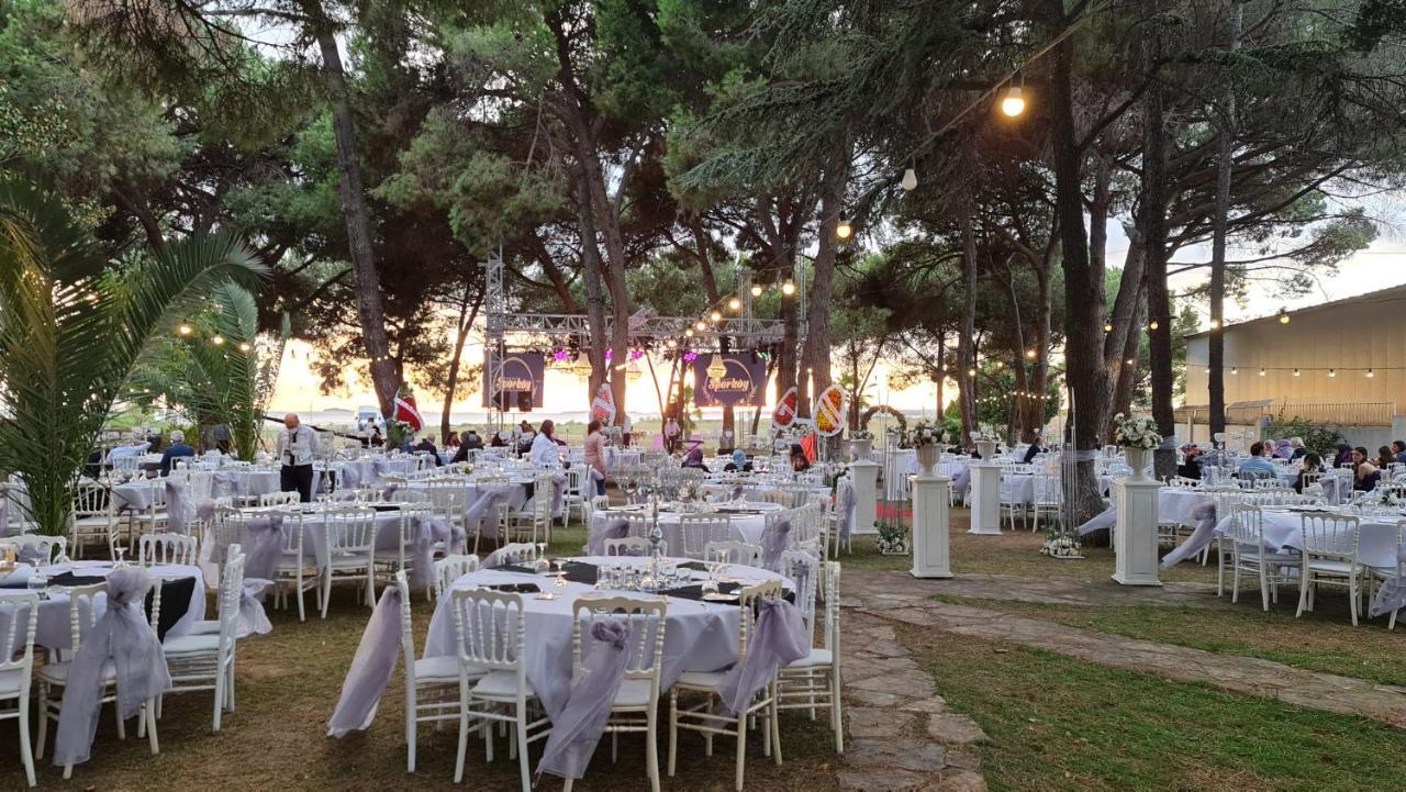 Sporkoey Hotel & Beach Club Darıca Esterno foto