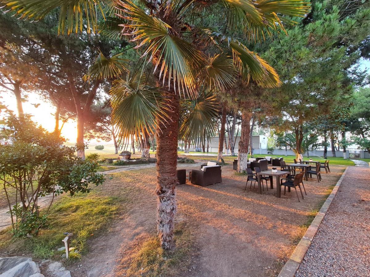 Sporkoey Hotel & Beach Club Darıca Esterno foto