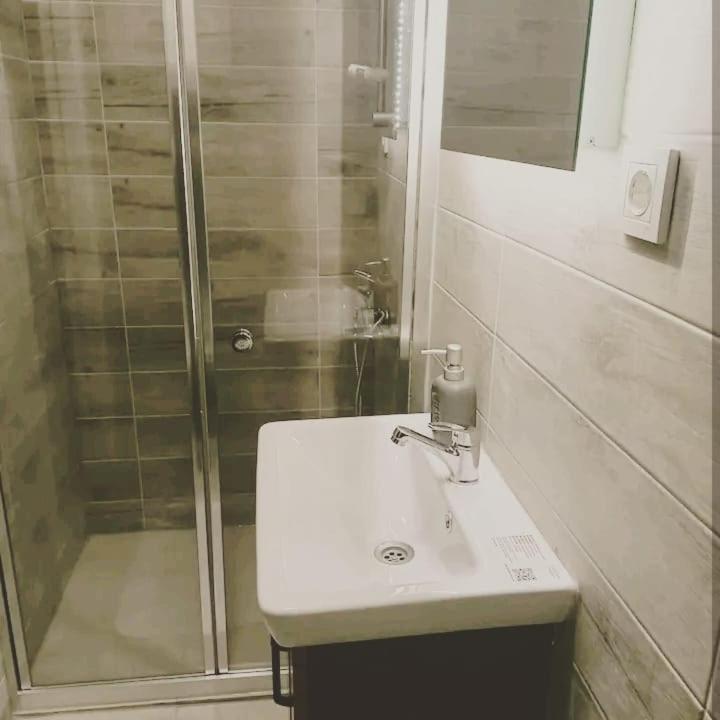 Sporkoey Hotel & Beach Club Darıca Esterno foto